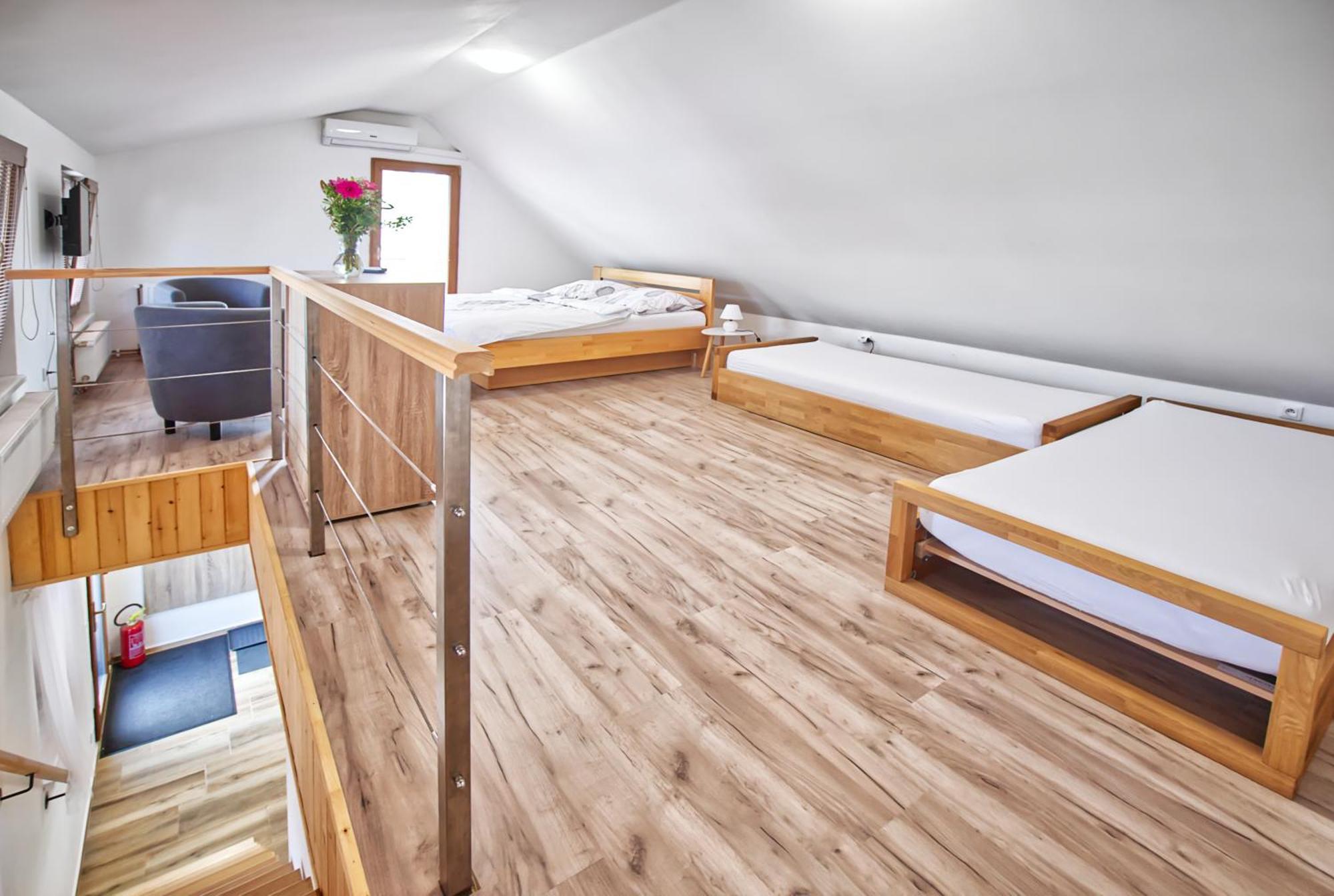 Nice Accommodation In Mikulov Eksteriør billede